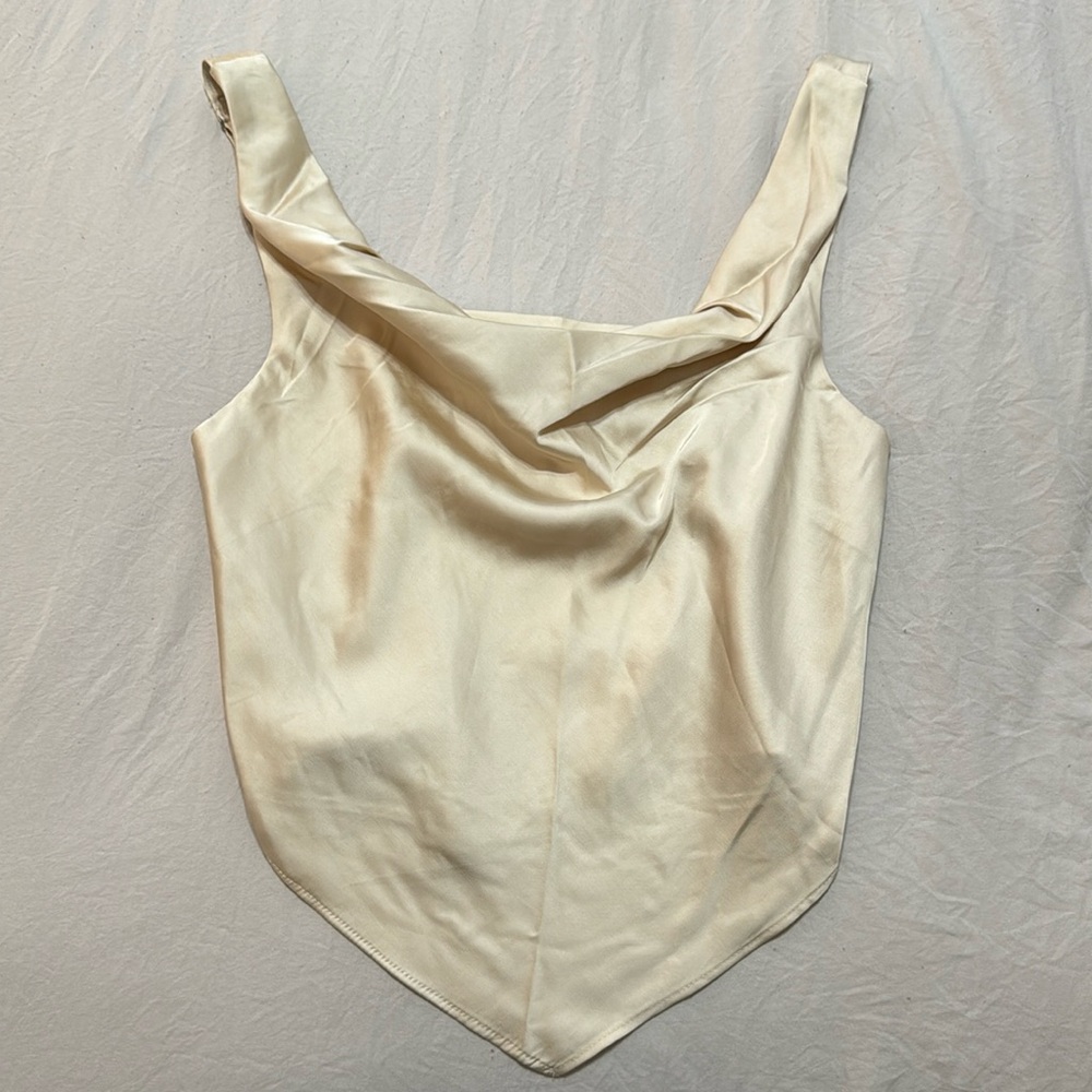 SOLD‼️Abercrombie & Fitch Crop top